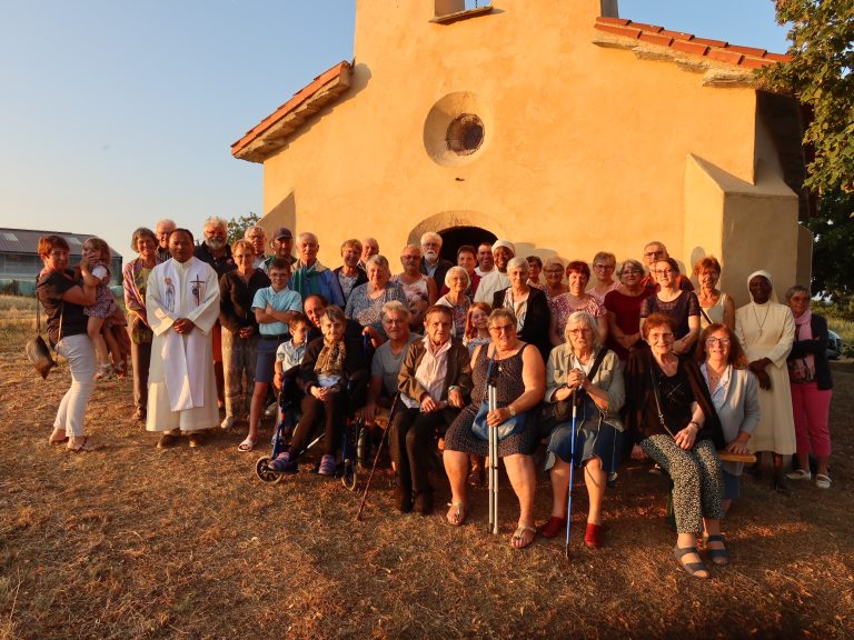 assemblée Chapelle Sainte Madeleine